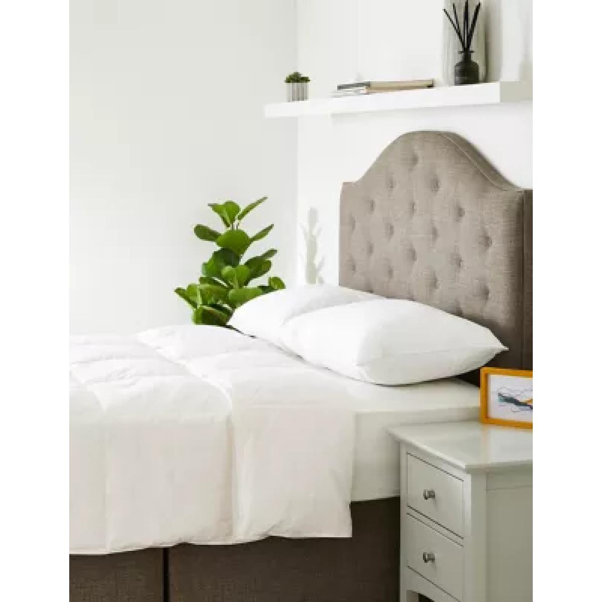 M&S Duck Feather & Down 4.5 Tog Duvet - SGL - White, White – image 1