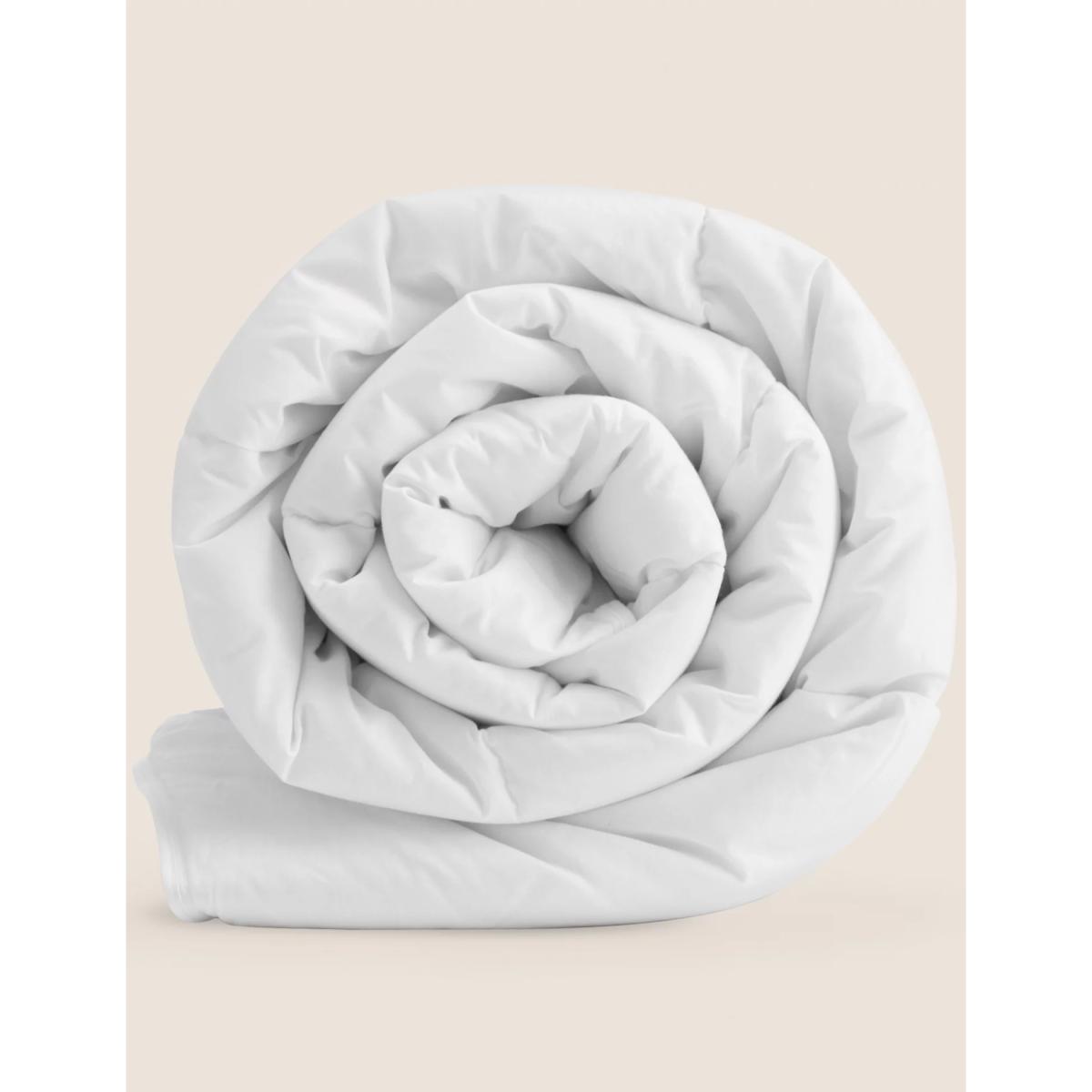 M&S Unisex Supremely Washable 7.5 Tog Duvet - SGL - White, White – image 4