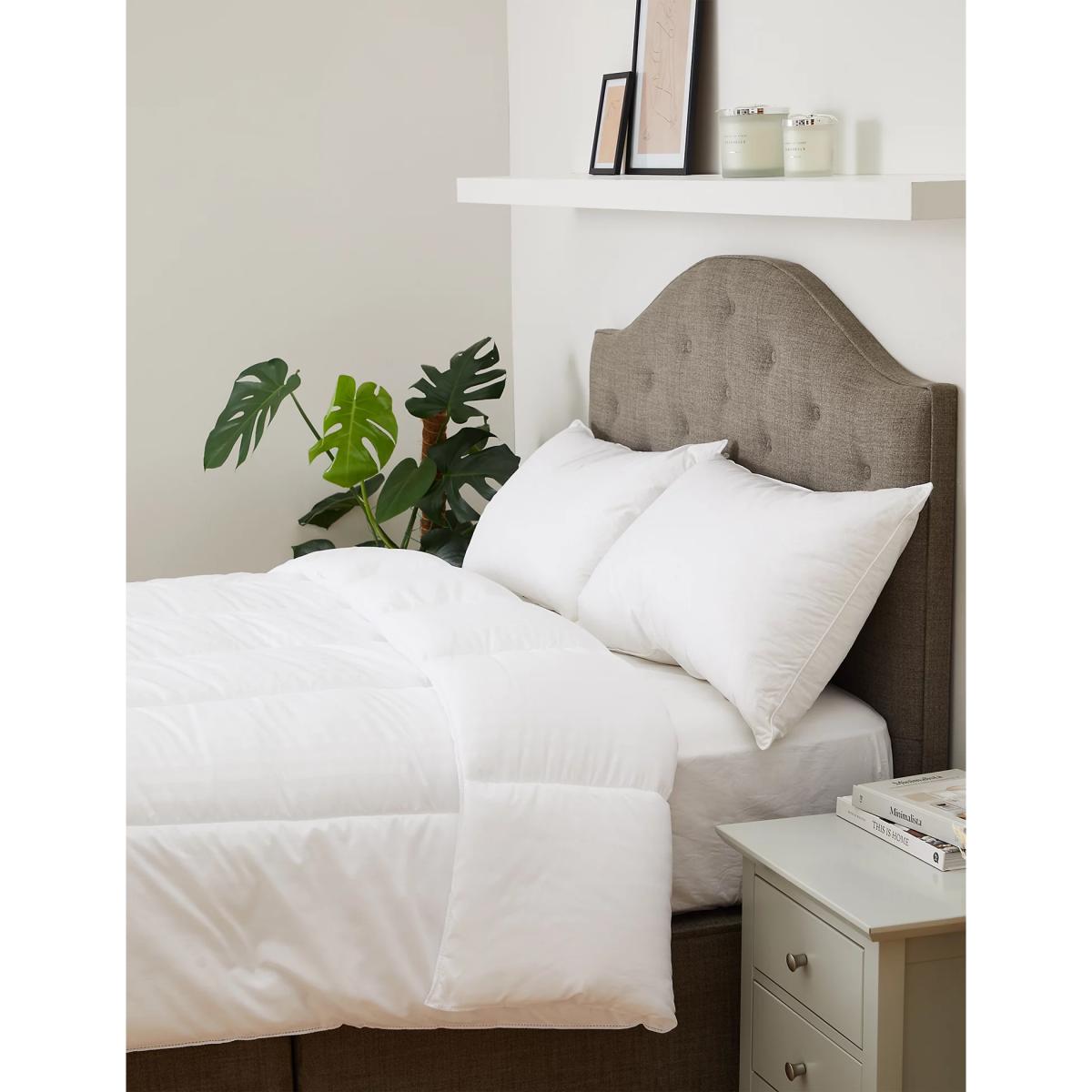 M&S Warm & Toasty 10.5 Tog Duvet - SGL - White, White – image 2