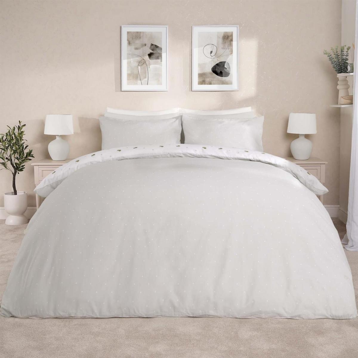 Bee Print Reversible Spotty Duvet Set - White / Single – image 8