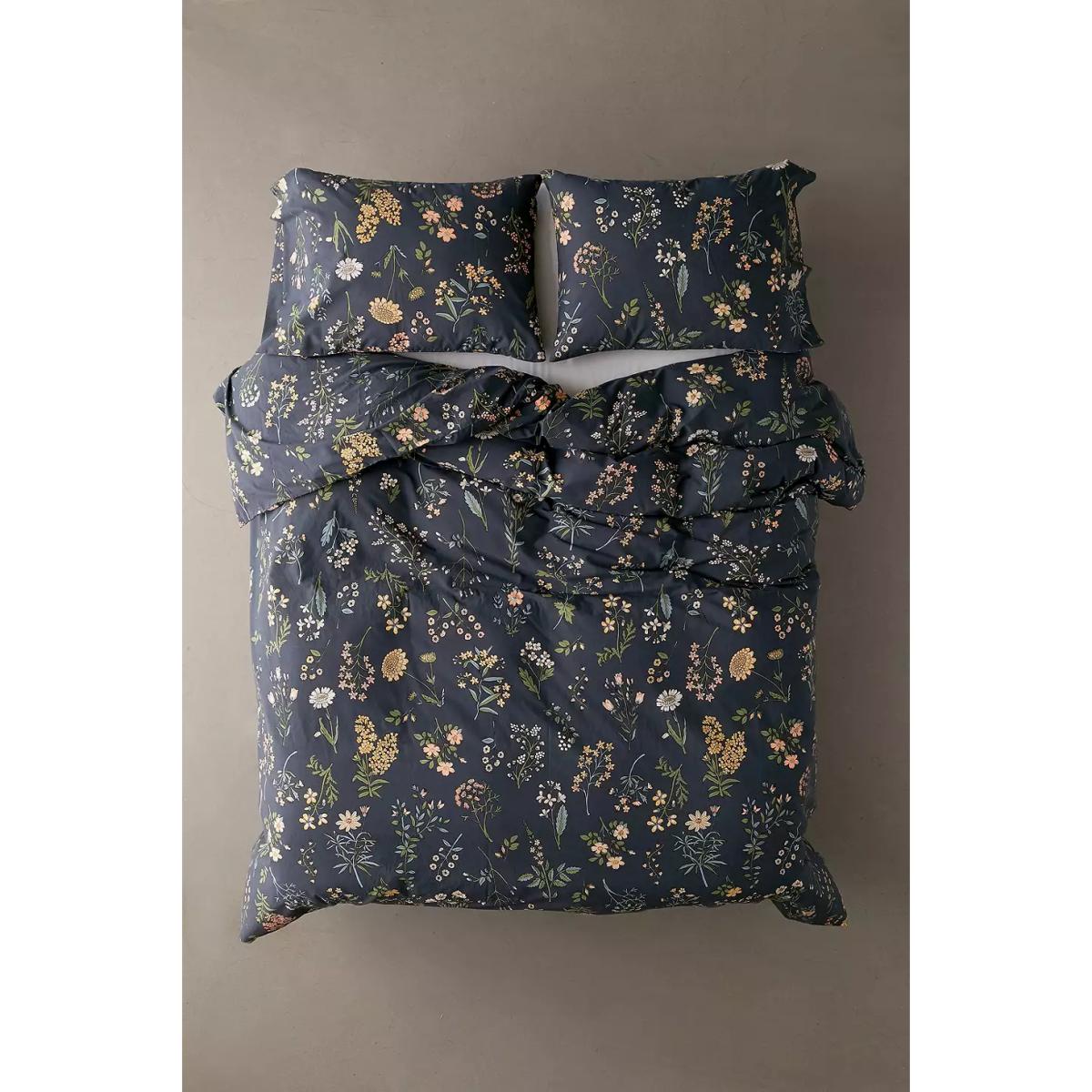 Urban Outfitters Myla Black Floral Duvet Set - Black Single – image 2