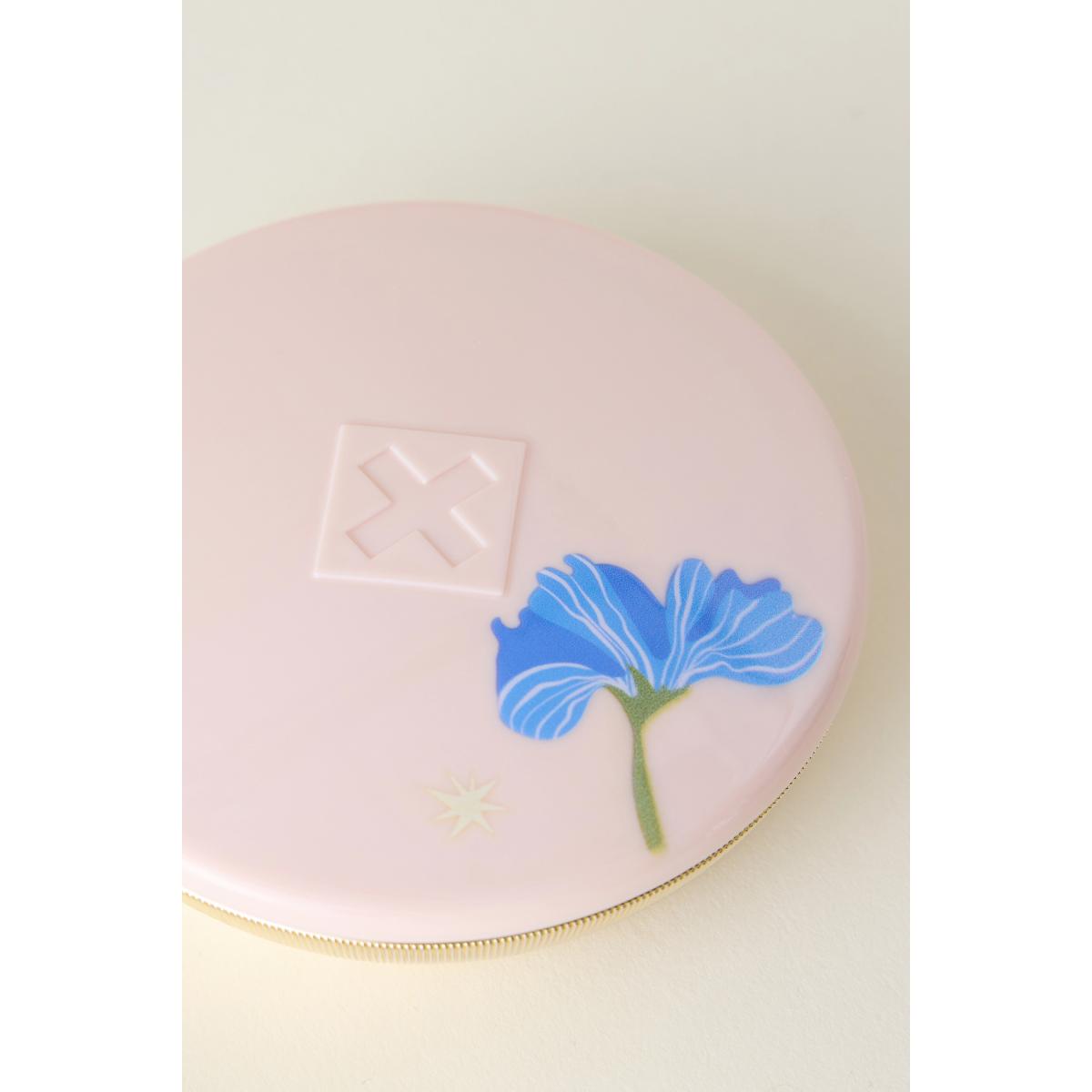 Dosey Pill Compact – image 2