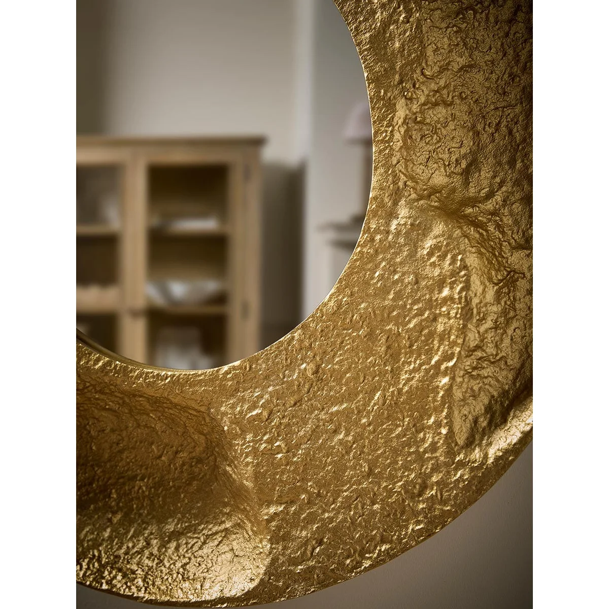Round Textured Brass Mirror – image 4