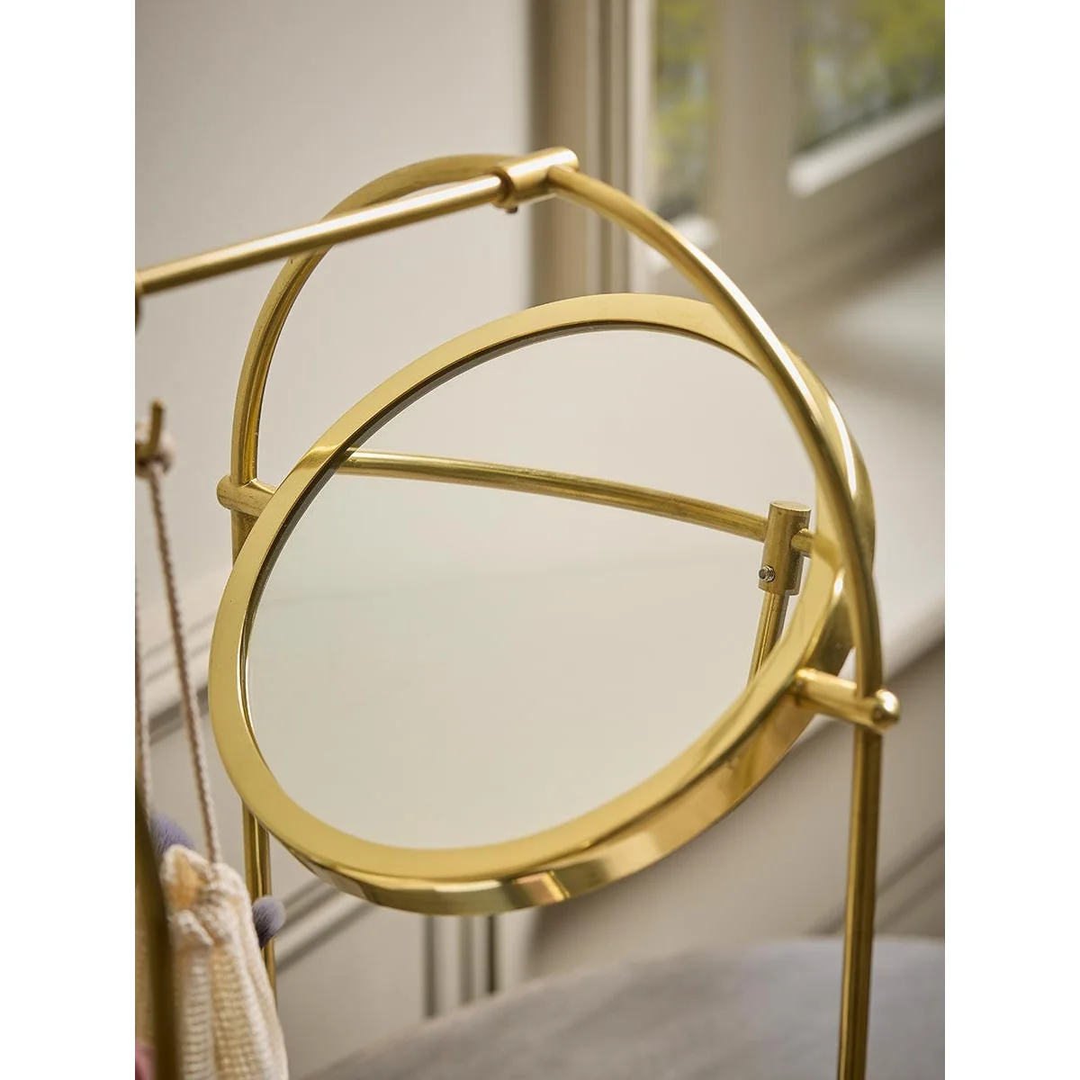 Gold Vanity Organiser With Mirror – image 2