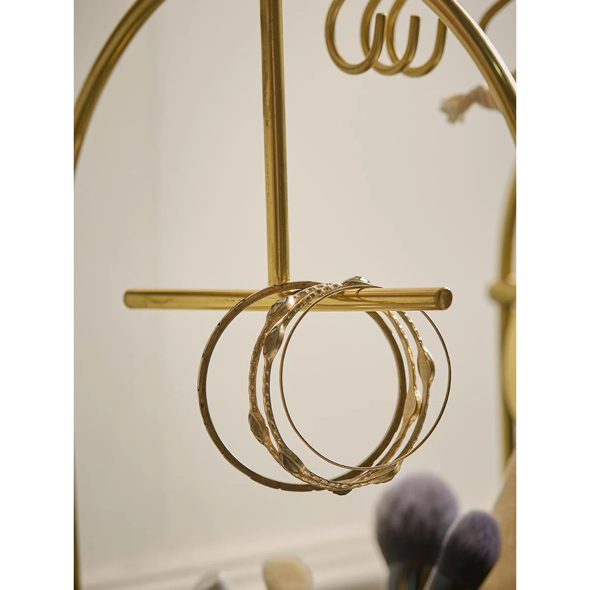 Gold Vanity Organiser With Mirror – image 4