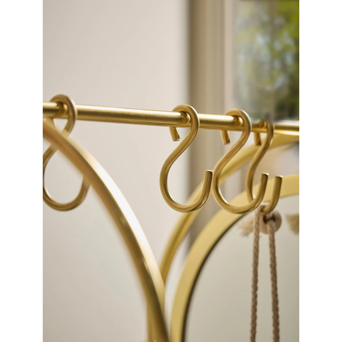 Gold Vanity Organiser With Mirror – image 5