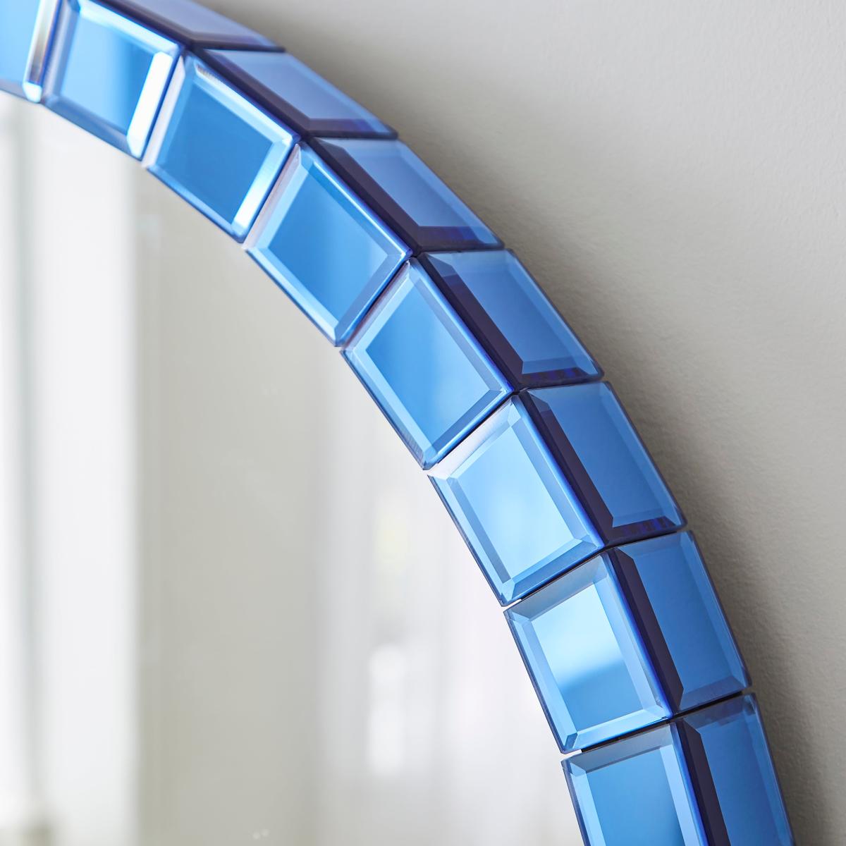 Mirrored Edge Round Wall Mirror – image 2