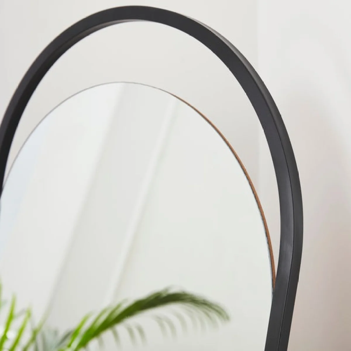 Modern Arch Free Standing Mirror, Black Black – image 2