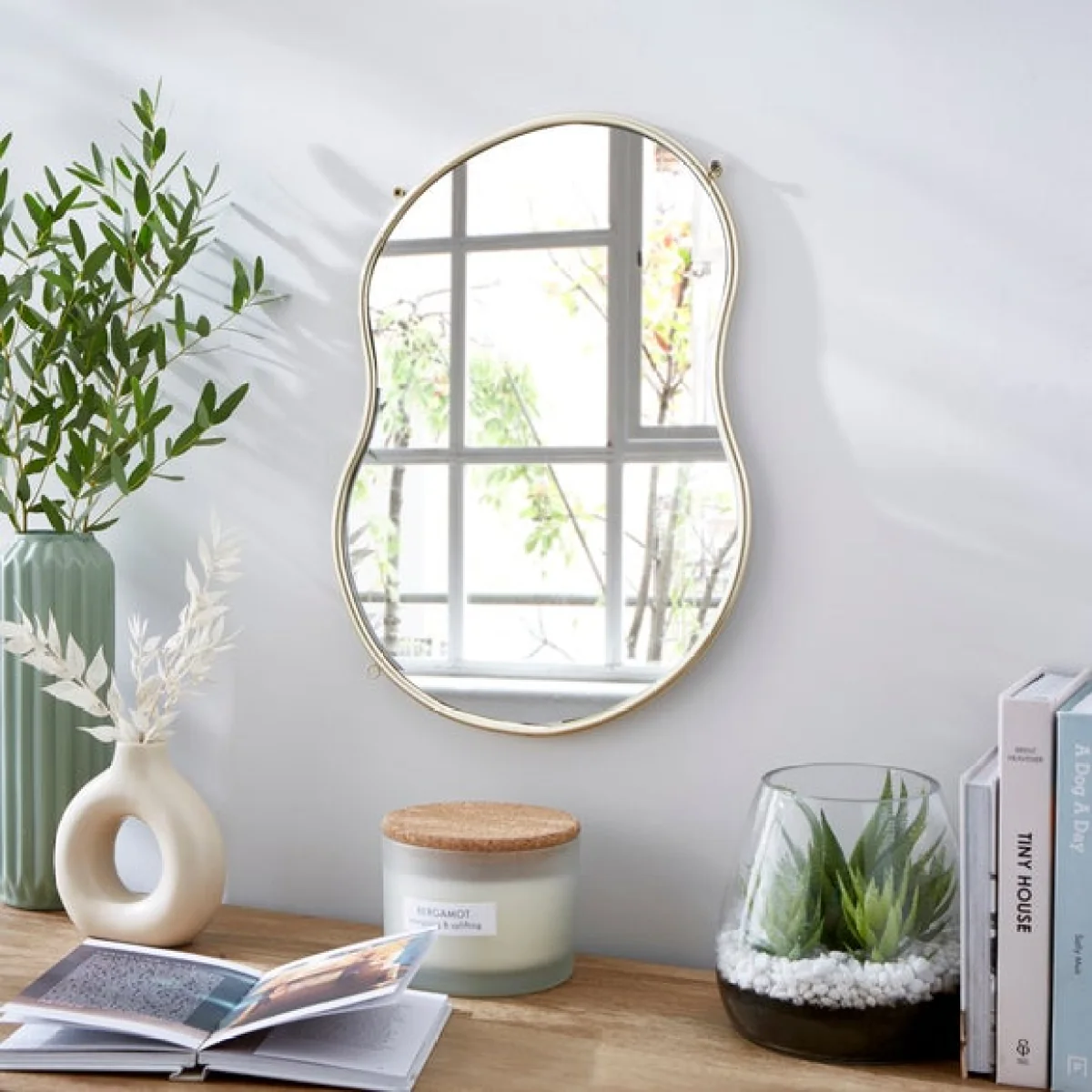 Pond Hanging Mirror Gold – image 2