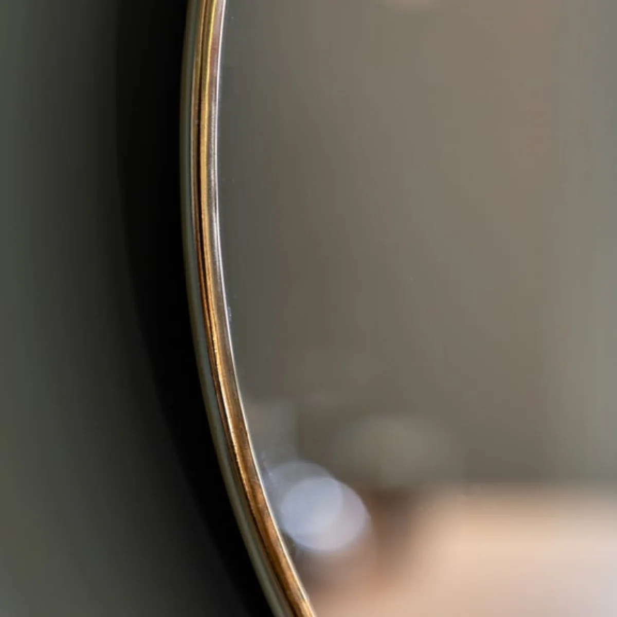 Cedar and Sage Metro Round Wall Mirror – image 2