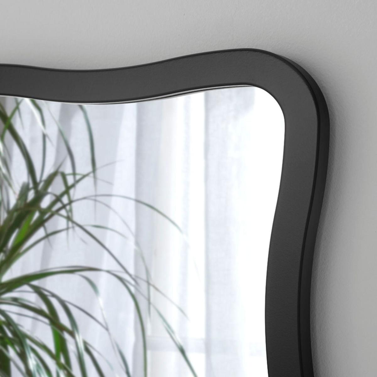 Yearn Wavy Rectangle Wall Mirror Black – image 2