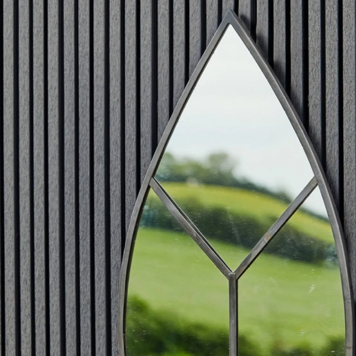 Archway Outdoor Leaf-Shaped Mirror, 90cm x 50cm Rust – image 3