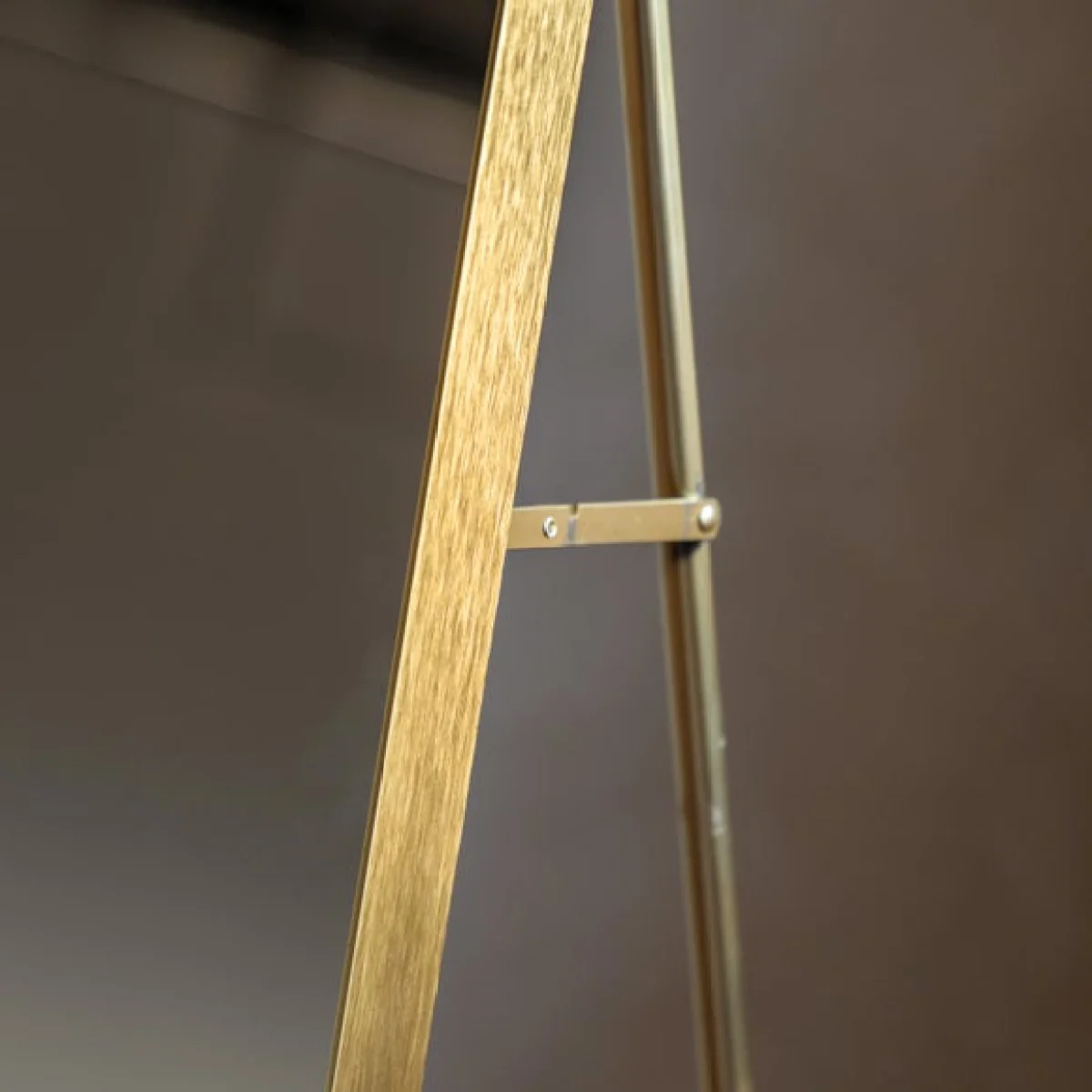 Cedar and Sage Lisbon Free Standing Cheval Mirror – image 3