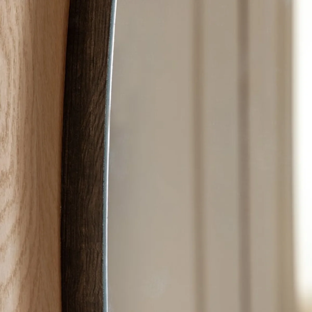 Cedar and Sage Zenora Elipse Wall Mirror – image 3
