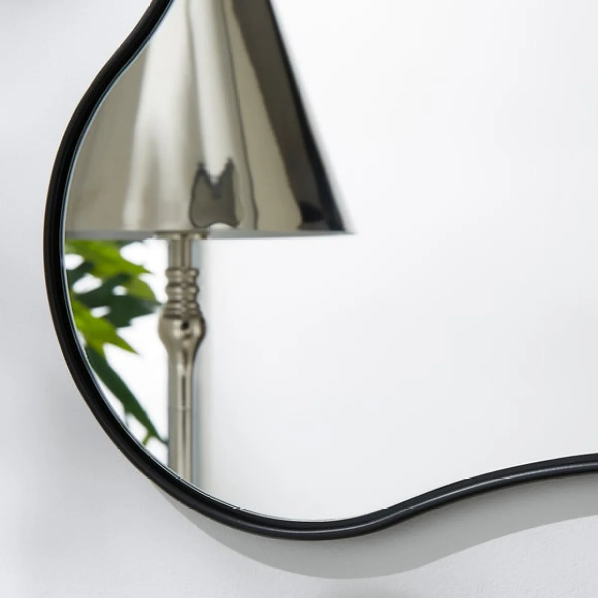 Pond Mirror, 50cm x 70cm Black – image 2