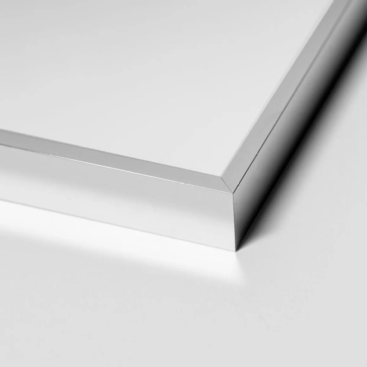Nielsen Alpha Rectangle Wall Mirror – image 2