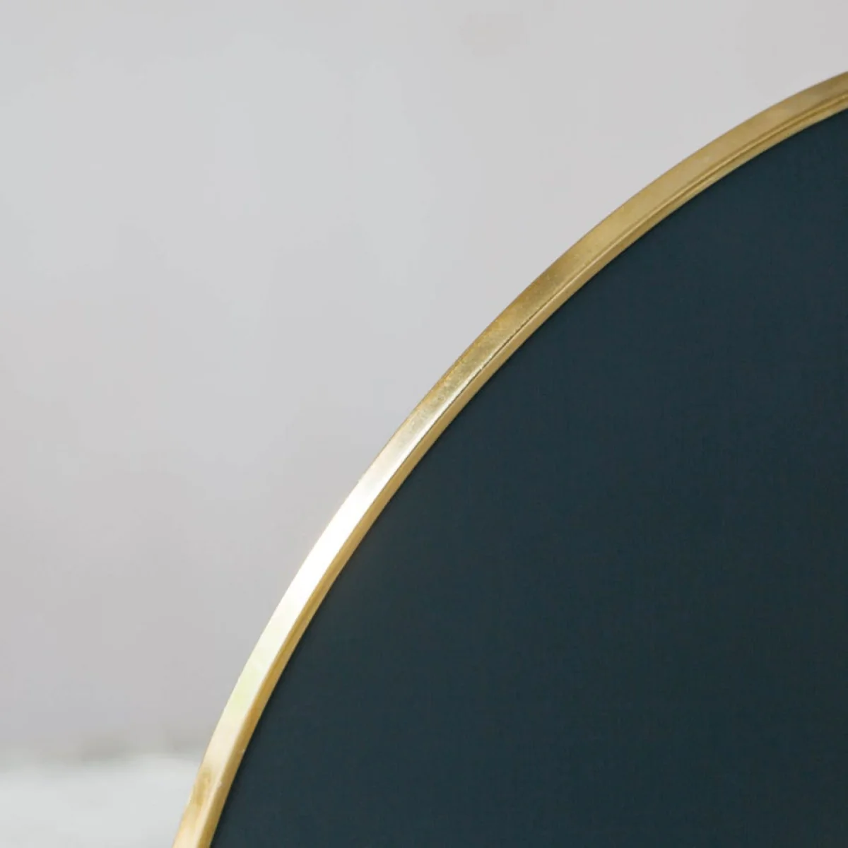Gold Arch Table Mirror – image 3