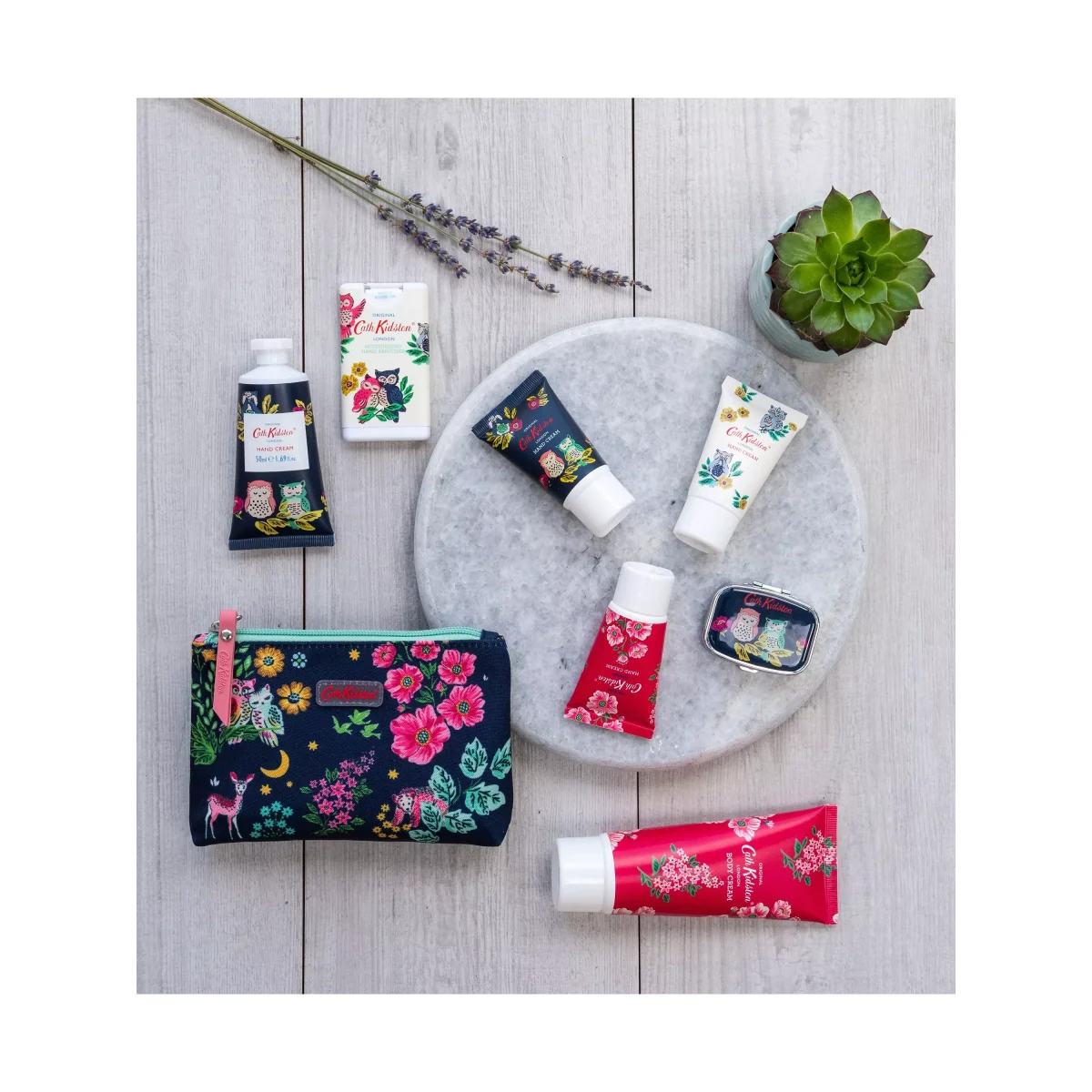 Cath Kidston Magical Woodland Mirror Compact Lip Balm – image 3