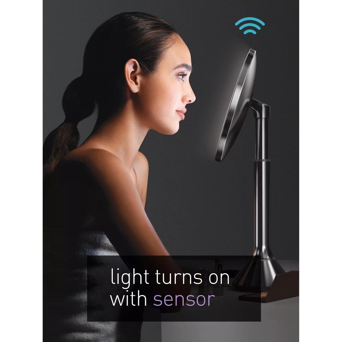 simplehuman 5x and 10x Magnification Sensor Beauty Mirror – image 3