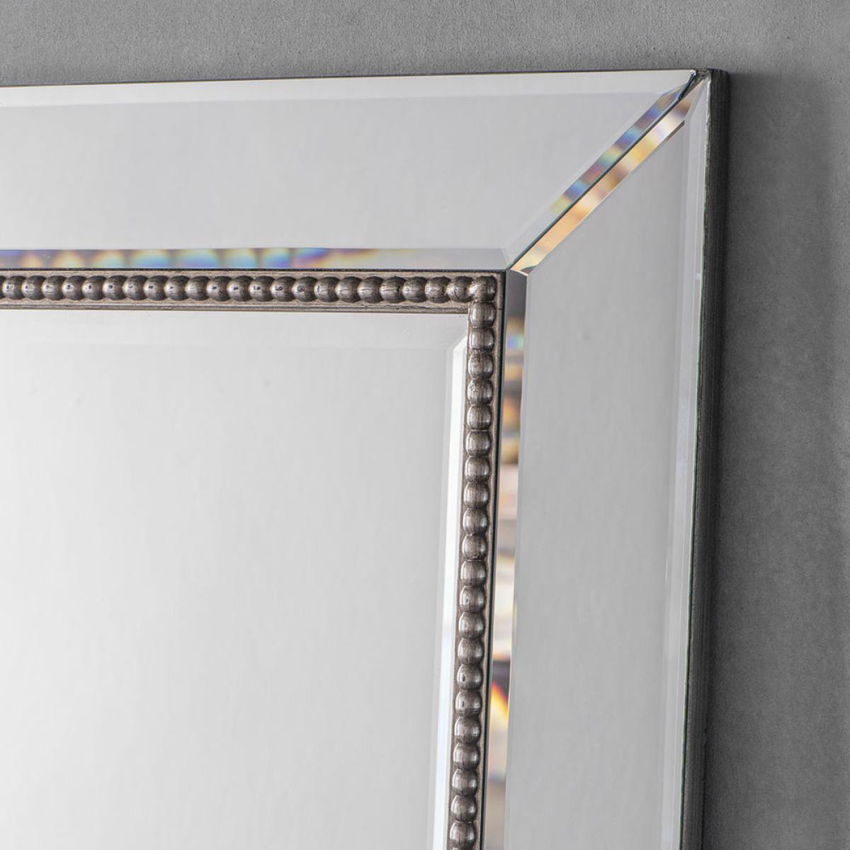 Regent Leaner Mirror – image 3