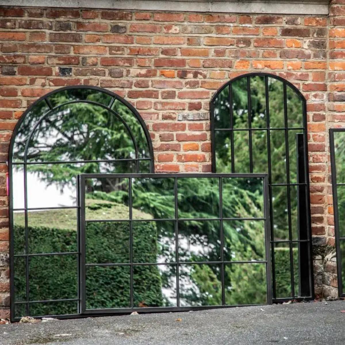 Pinden Outdoor Mirror - Black – image 5