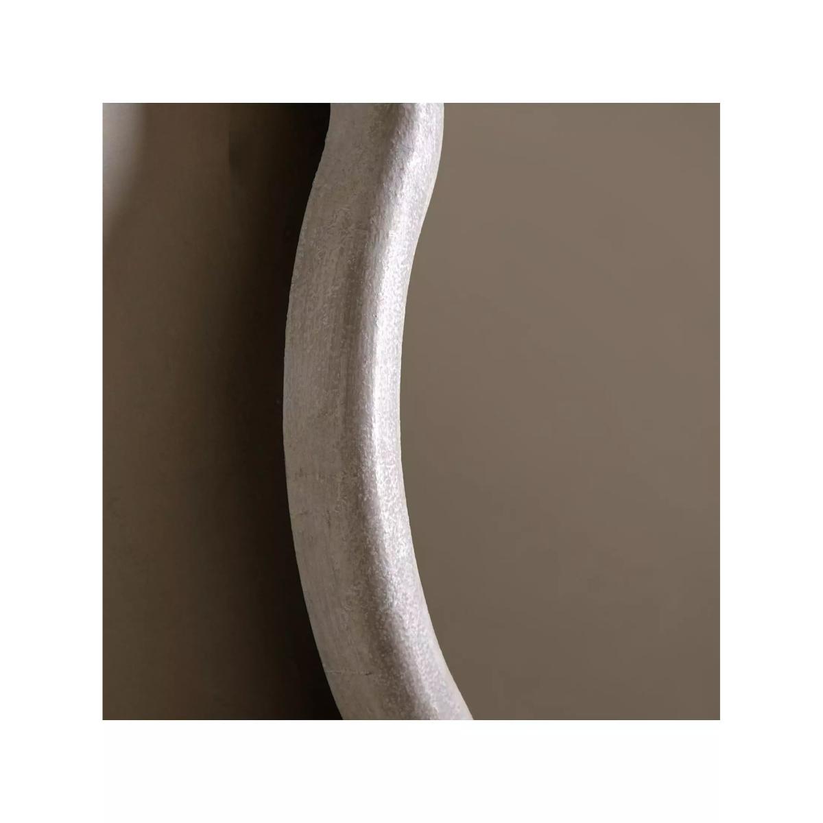 Como Curved Leaner Mirror – image 3