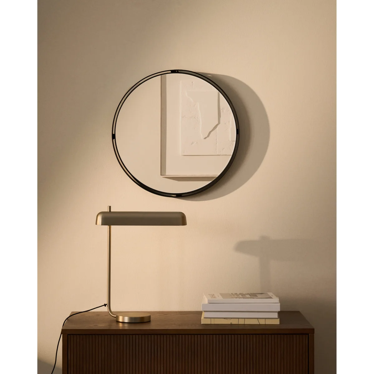 Noral round black metal mirror Ø50cm – image 2