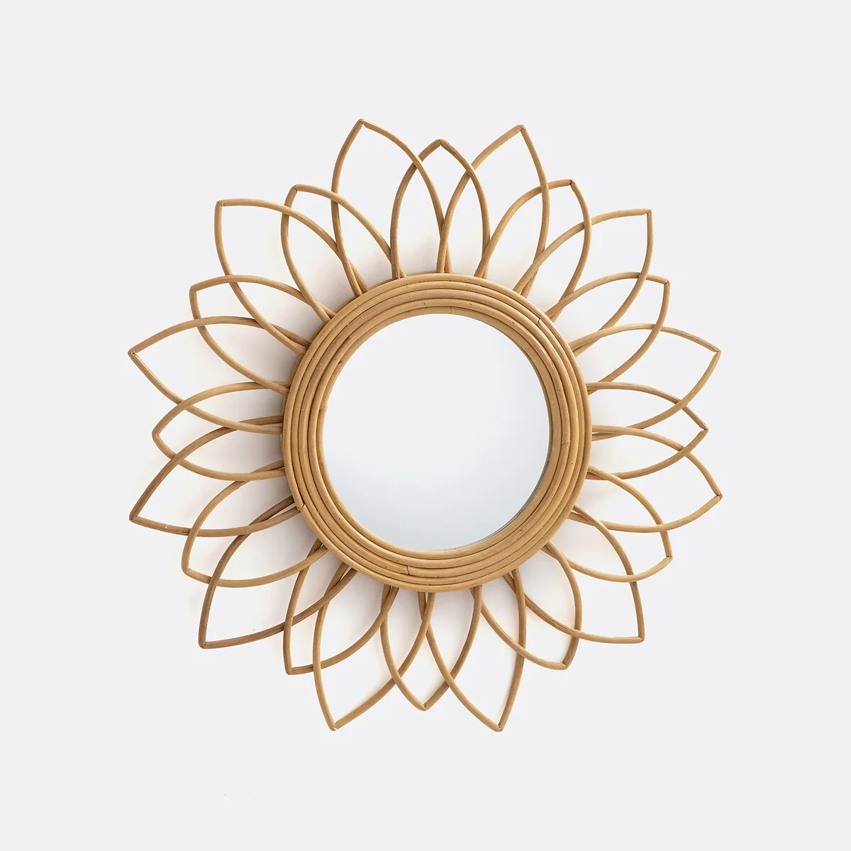 Nogu Mirror with Floral Rattan Frame, 65cm Diameter – image 2