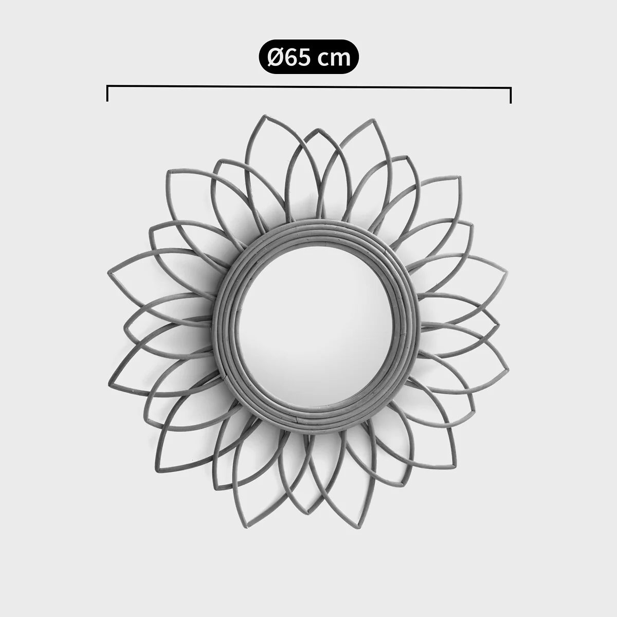 Nogu Mirror with Floral Rattan Frame, 65cm Diameter – image 5
