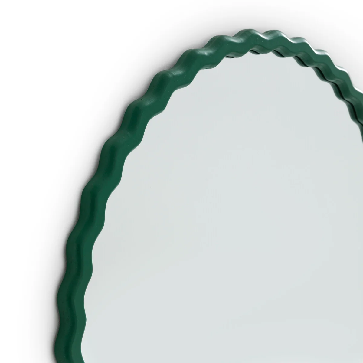 Nadima 60cm Diameter Wavy Mirror – image 3