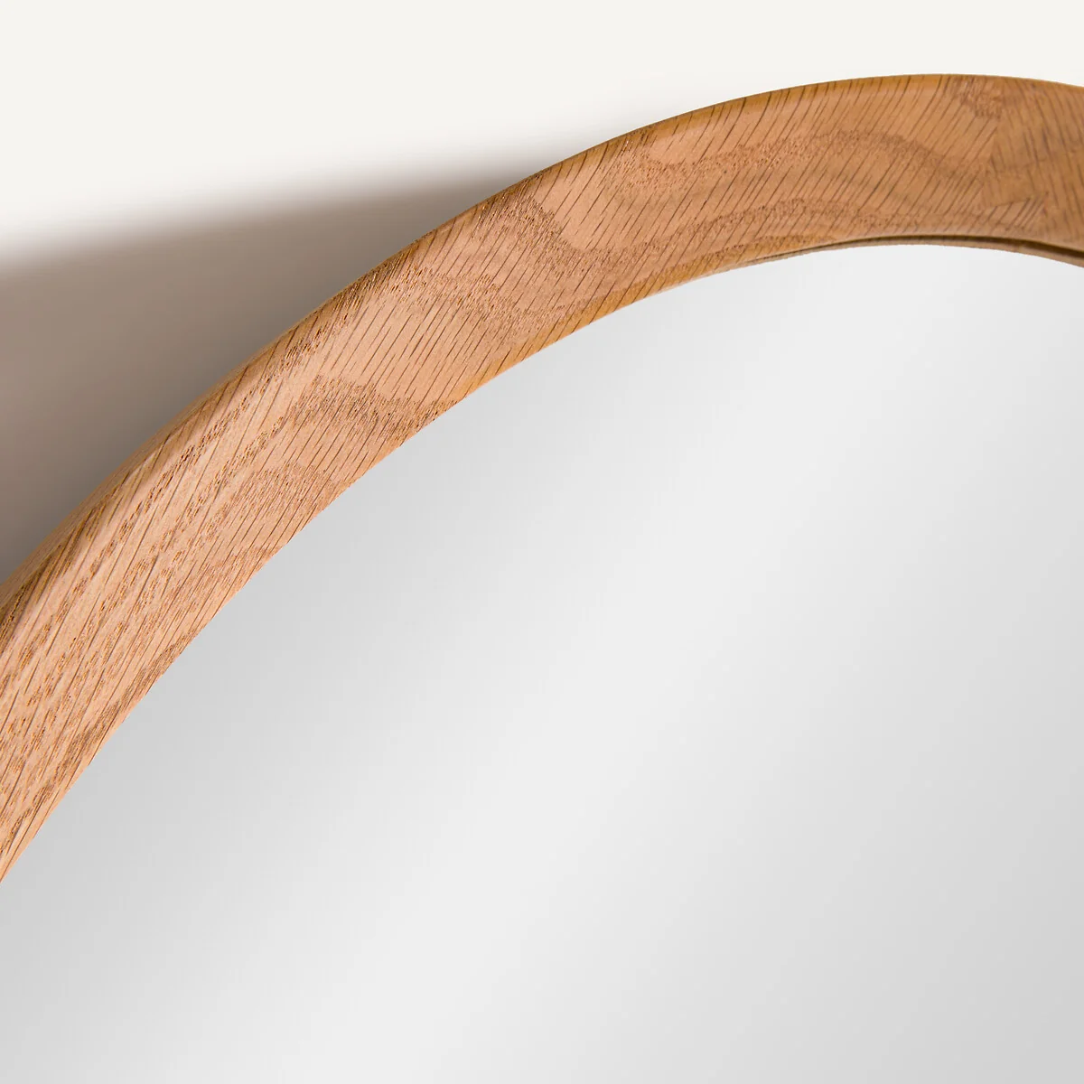 Orion Solid Oak Oval Mirror – image 5