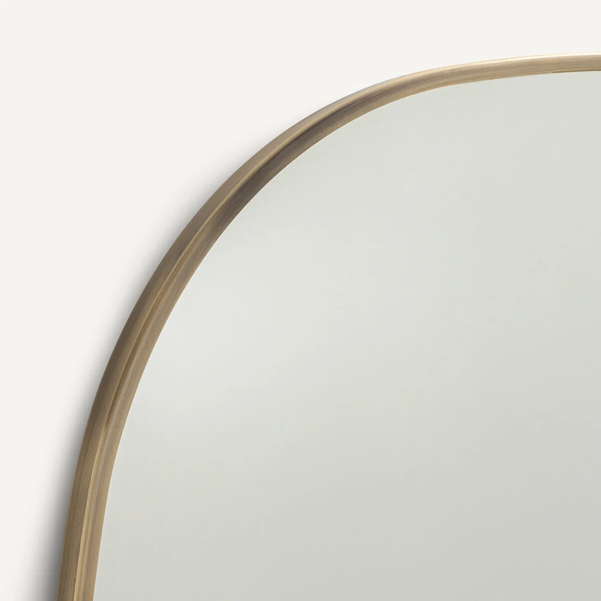 Caligone 80cm High Aged Brass Mirror – image 3