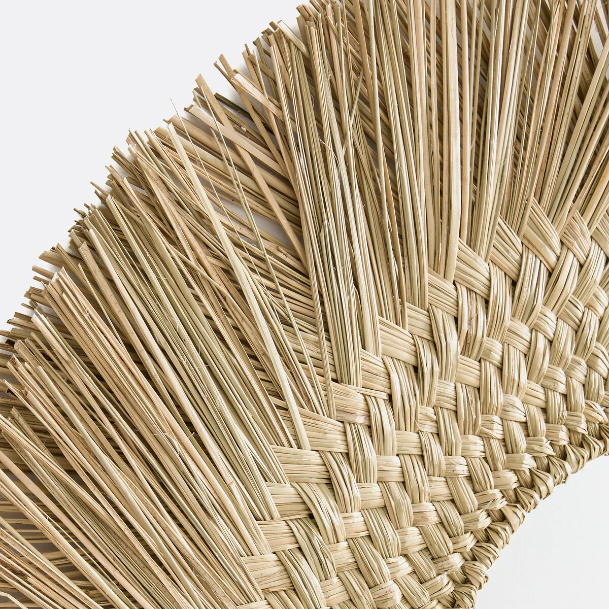 Loull 102cm Diameter Sunburst Straw Mirror – image 4