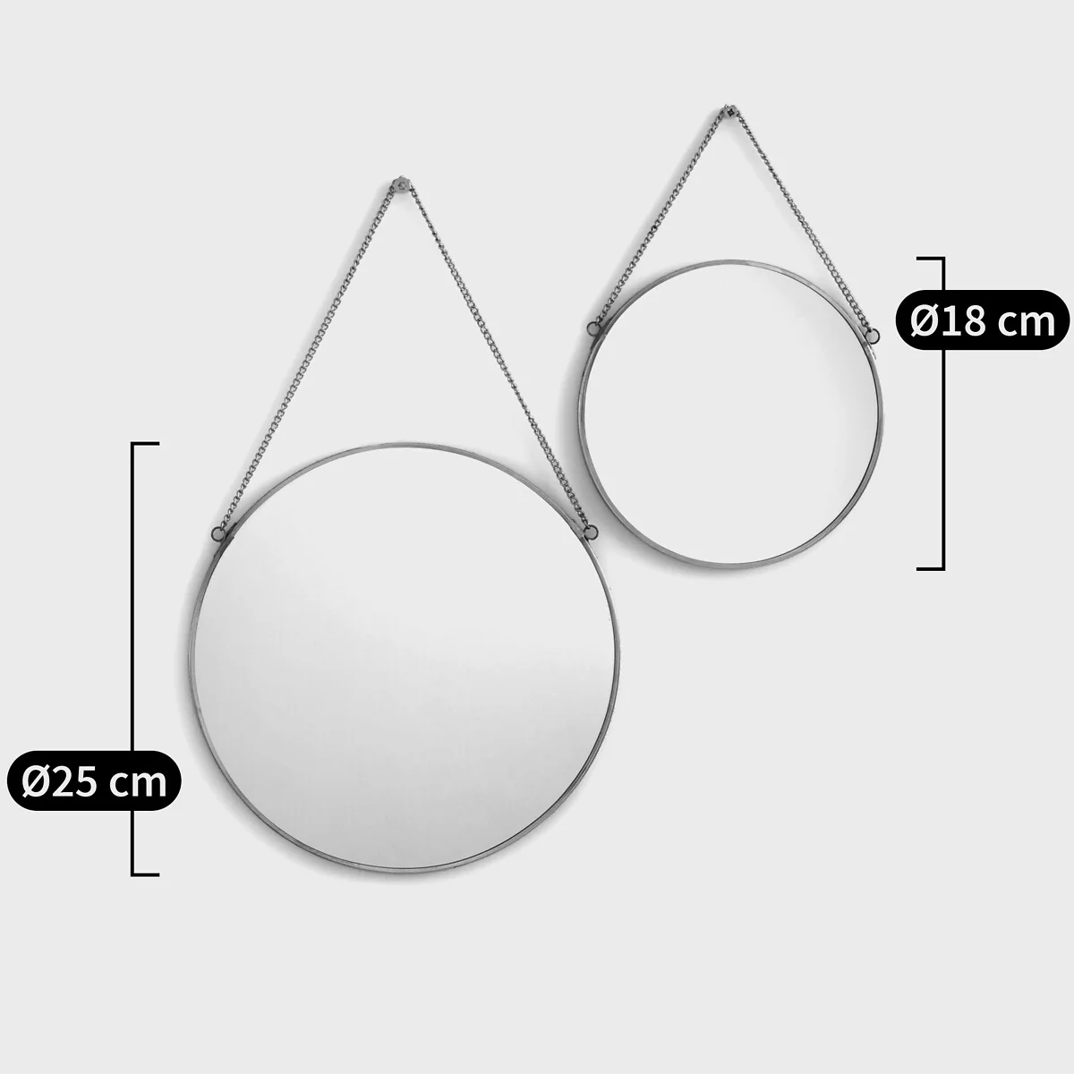Set of 2 Uyova Round Mirrors in Brass or Black – image 3