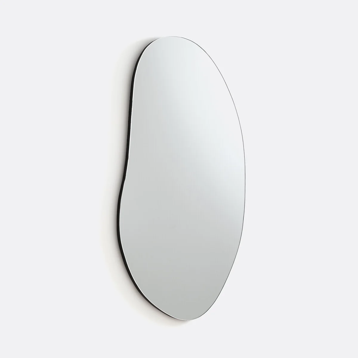 Biface Organically-Shaped Mirror – image 4