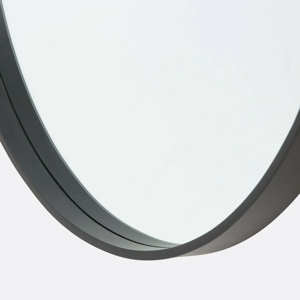 Alaria 80cm Diameter Round Black Mirror – image 3