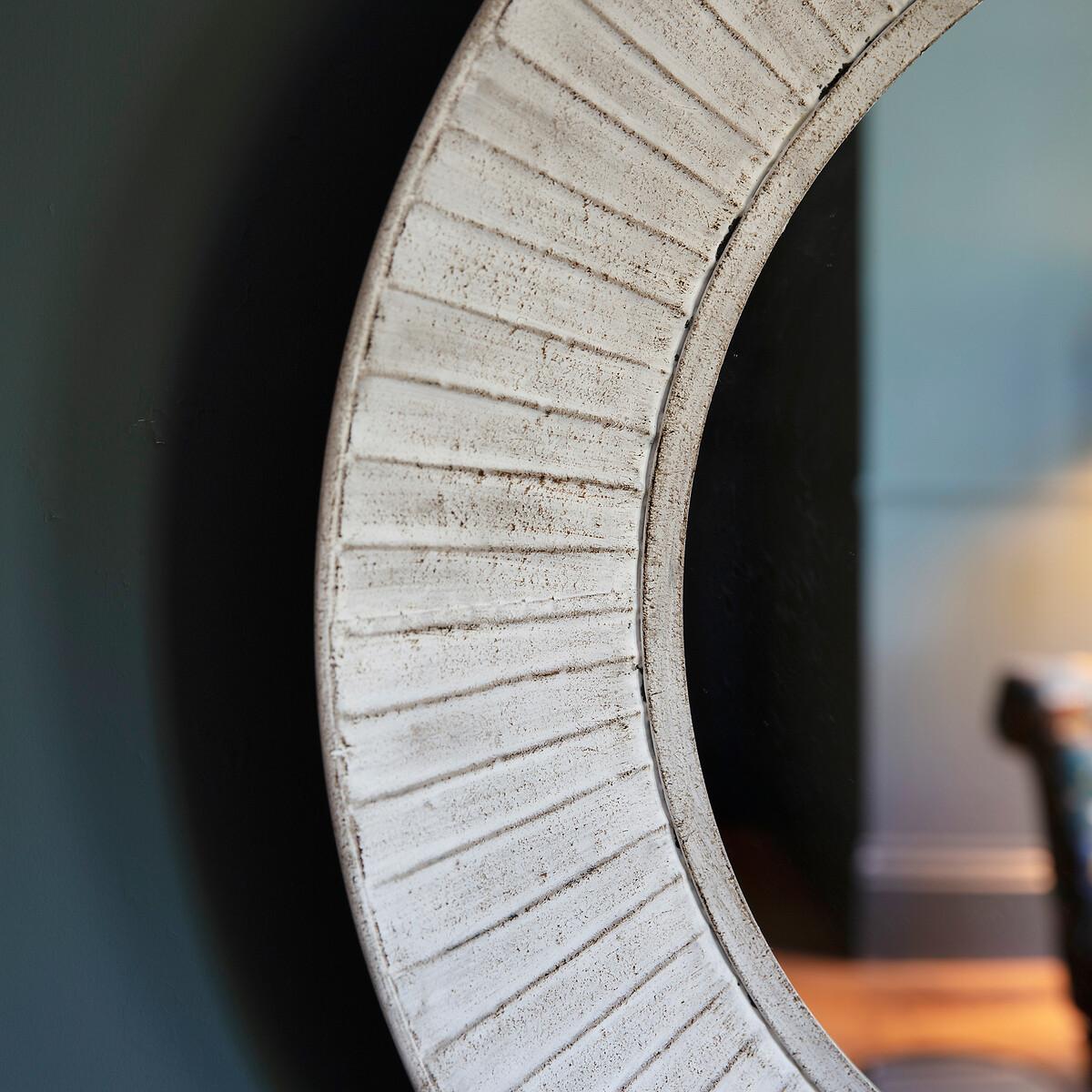 81cm Cream Round Mirror – image 3