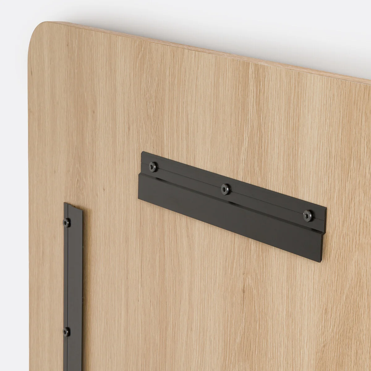 Iodus Rectangular Mirror in Oak Veneer 80x120cm – image 4
