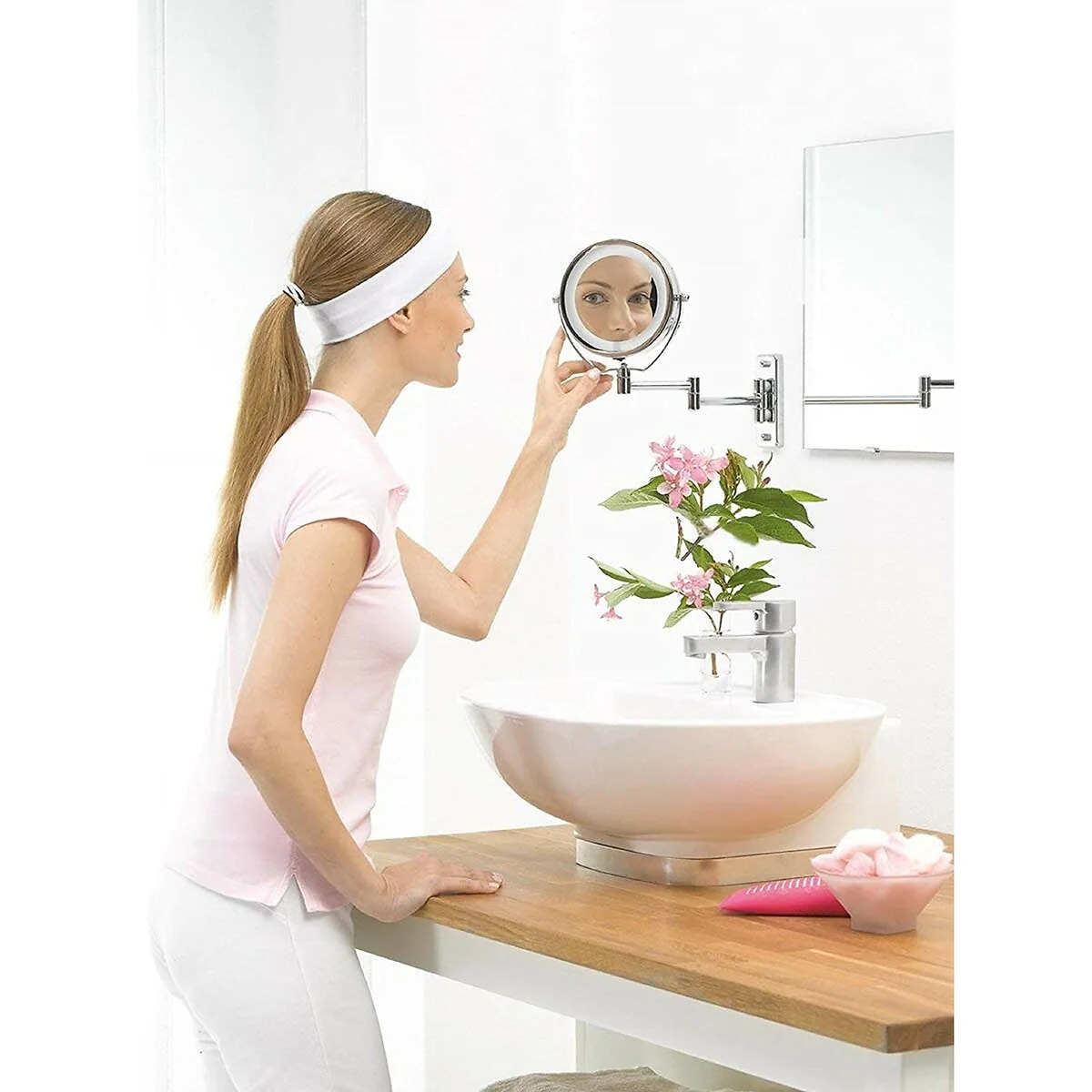 BS59 Illuminated Magnifying Wall / Standing Mirror – image 7