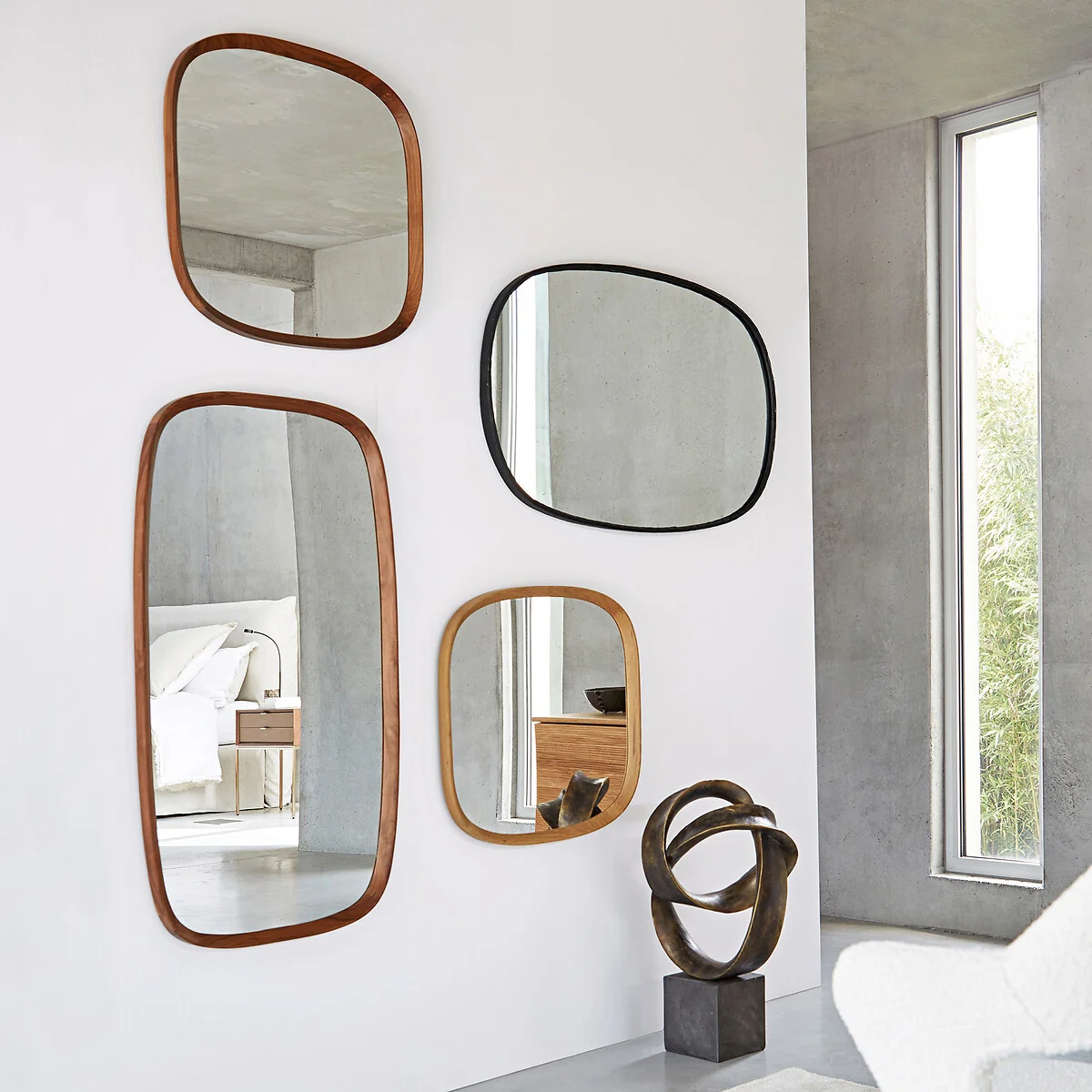 Orion 110cm High Solid Oak Rectangular Mirror – image 2