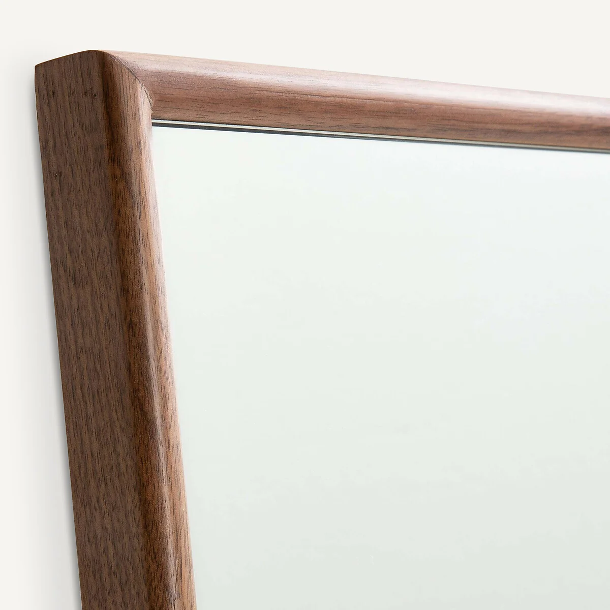 Zindlo Mirror On Stand in Solid Walnut H178 – image 6