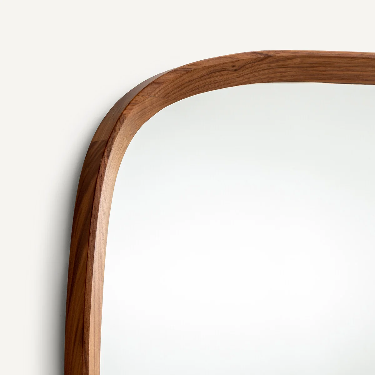 Orion 110cm High Solid Walnut Rectangular Mirror – image 4