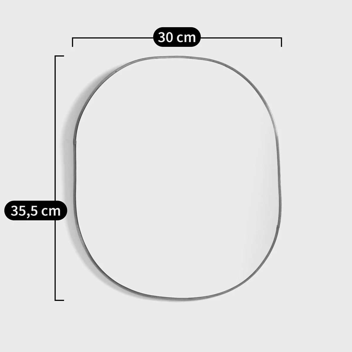 Uyova Oval Brass Mirror – image 3