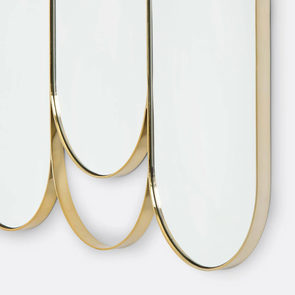 Alama Brass Triptych Mirror – image 4