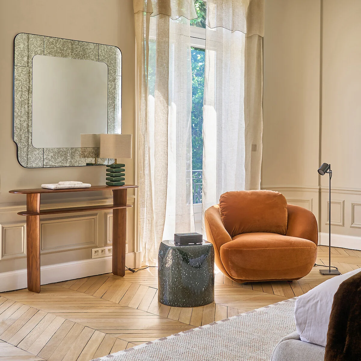 Oris Square Antique Finish Glass Border Mirror, Height 105cm – image 2