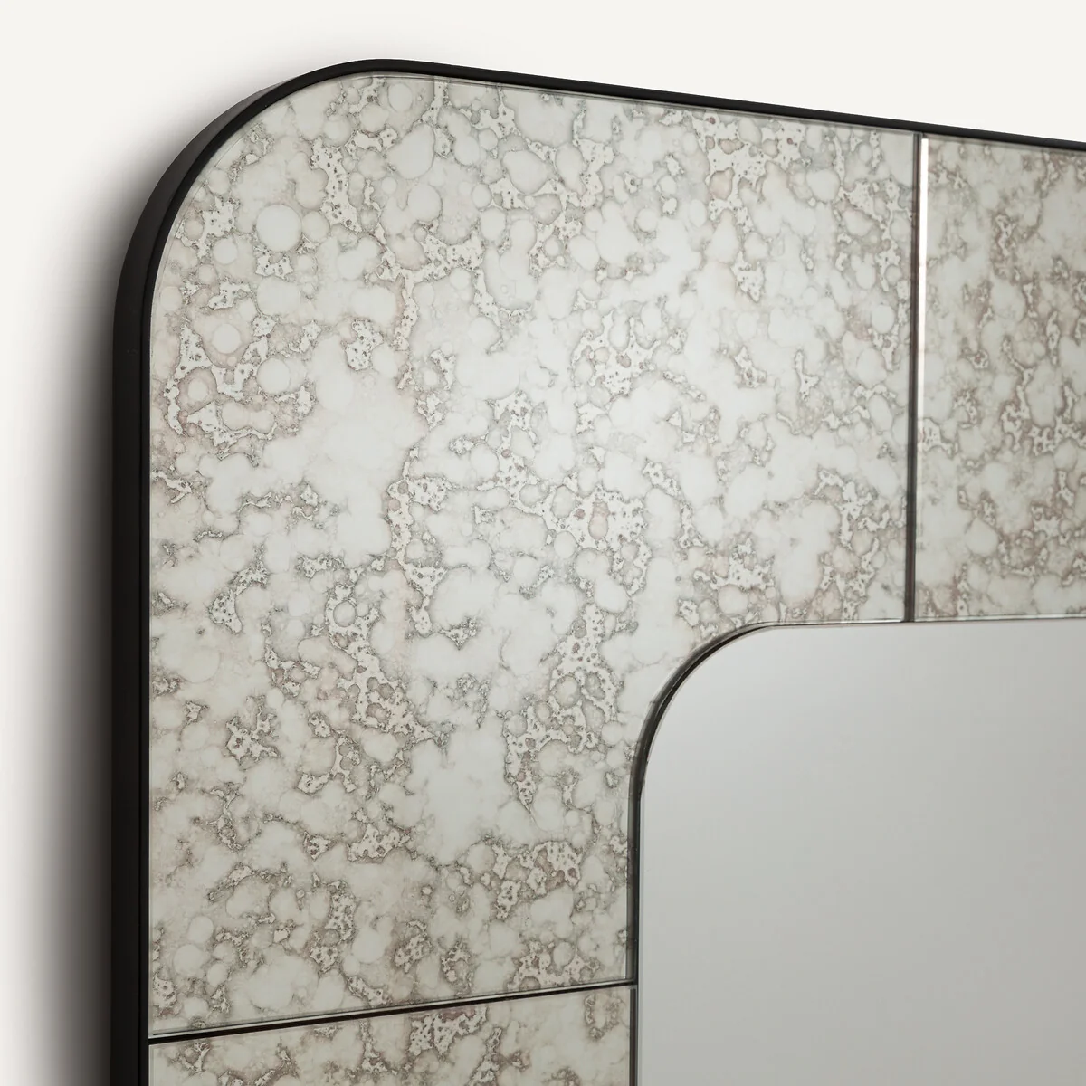 Oris Square Antique Finish Glass Border Mirror, Height 105cm – image 4