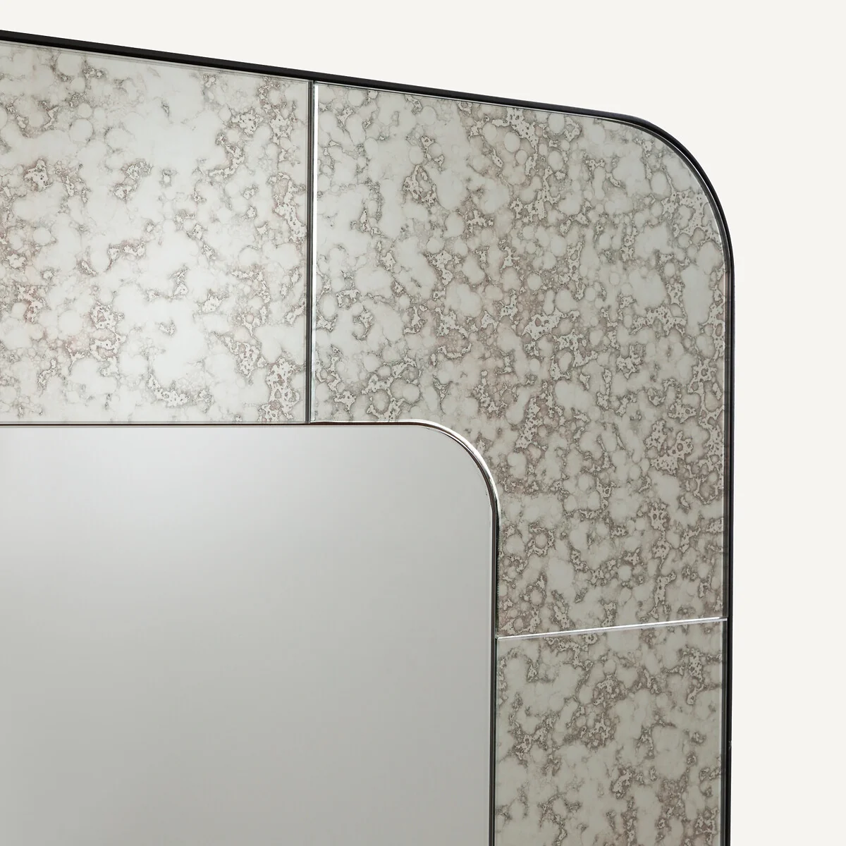 Oris Square Antique Finish Glass Border Mirror, Height 105cm – image 5