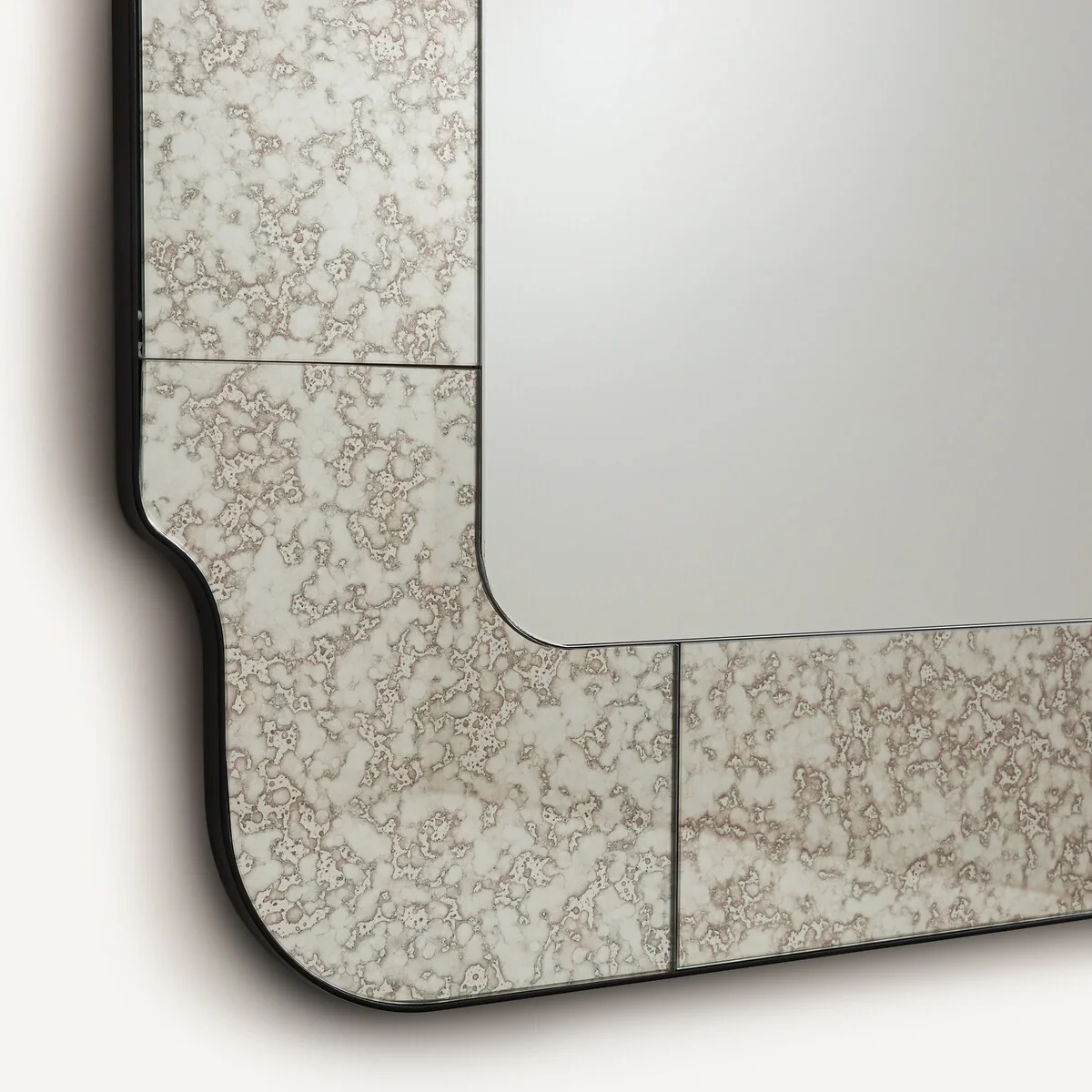Oris Square Antique Finish Glass Border Mirror, Height 105cm – image 6