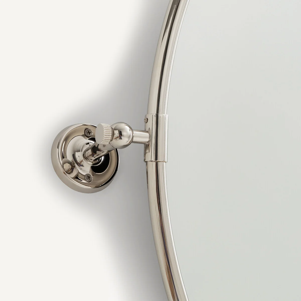 Cassandre Oval Swivel Mirror – image 5