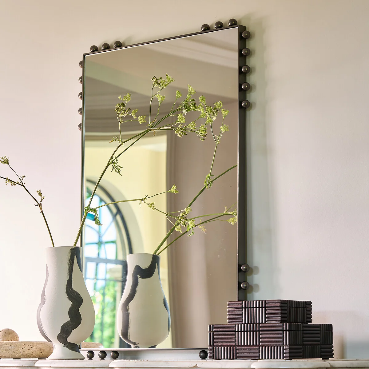 Arama Mirror with Nickel Lacquer Finish and Beaded Edging, H96cm – image 2
